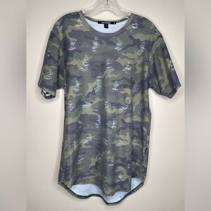 Rustic Dime Distressed Camouflage Short Sleeve Tee Size Medium